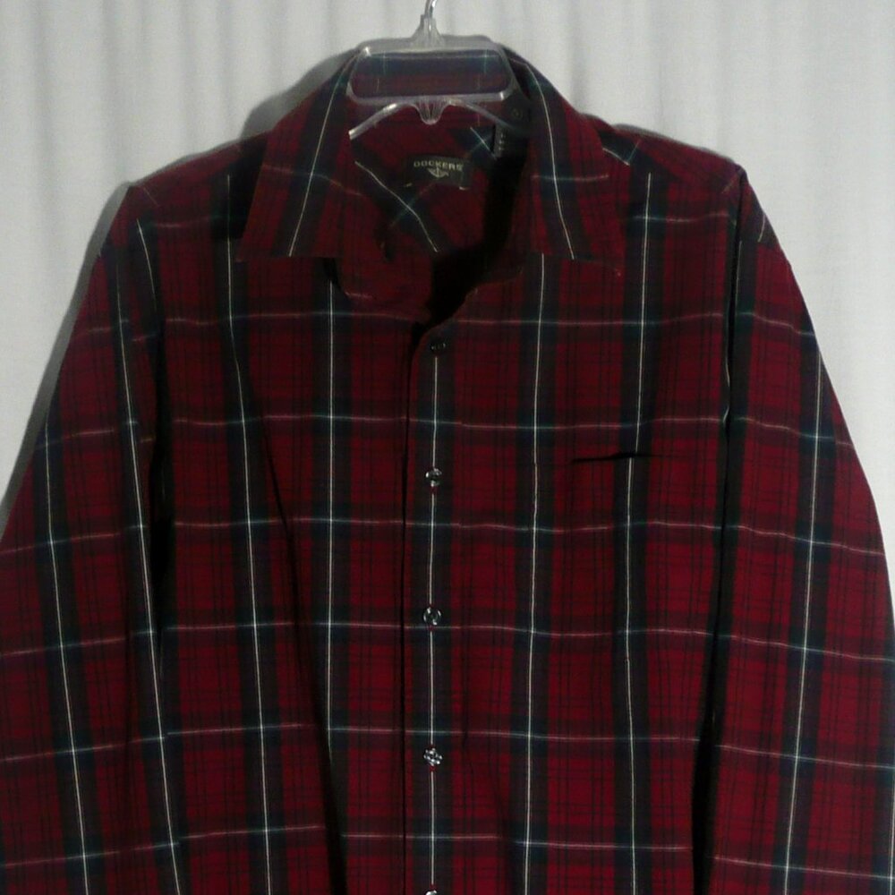 Dockers Long Sleeve Button Down Shirt Red Black Tartan Plaid Sz XL